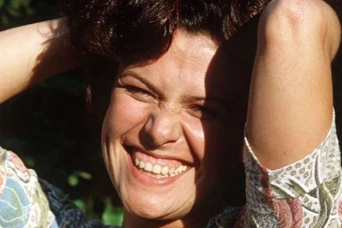 A História da Música Como Nossos Pais - Elis Regina