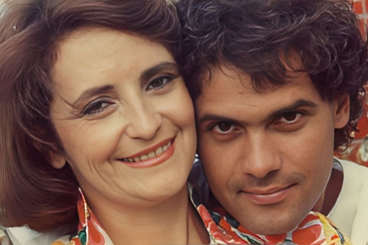 A História da Música Poema - Cazuza com a sua mãe Lucinha Araújo